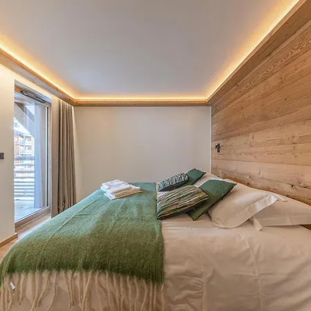 De Luxe A Avec Piscine Et Parking - Fr-1-694-421 Apartmán