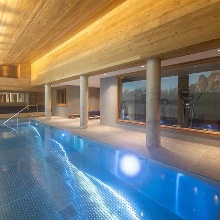 De Luxe A Avec Piscine Et Parking Apartment *